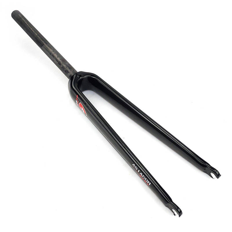 Fourche avant rigide en carbon - Cycling Gear And Equipment avis et prix